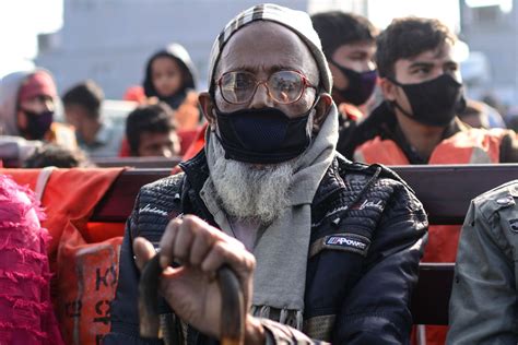 Rohingya Refugees From Crowded Camps To Isolated Island Gallery News Al Jazeera