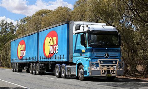 Denilquin Freighters Mercedes Benz TRUCKFLICKS Flickr