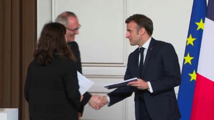 Fin de vie Emmanuel Macron annonce un projet de loi d ici à la fin