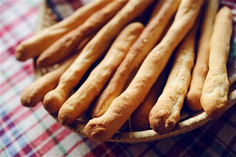 Гриссини (хлебные палочки) - рецепт с фотографиями - Patee. Рецепты