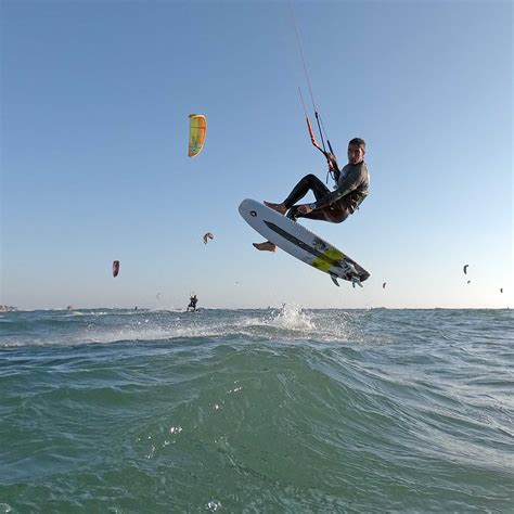 Corso Base Kitesurf Strapless Lezioni Di Kite Surf Senza Strap