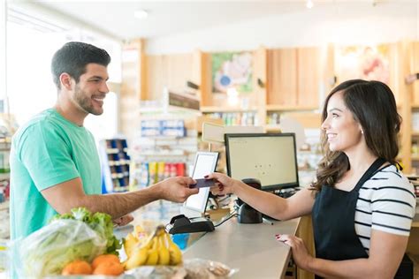 5 exemples d accueil client en magasin qui créent la différence