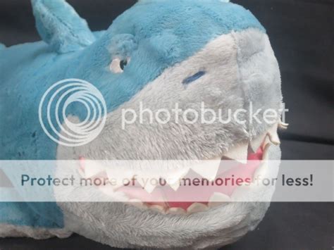 Big Jumbo Disney Finding Nemo 25 Fish Bruce Plush Puppet Great White