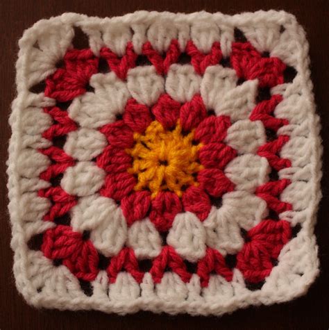 Sunshine and Whimsy: 6" Sunburst Square - Crocheted Afghan Square Pattern