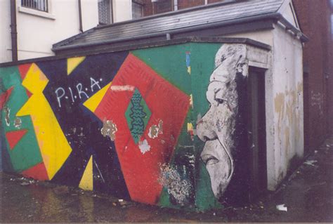 chycho: Graffiti and Murals from Northern Ireland: Taking a Walk in Belfast in Autumn of 1998