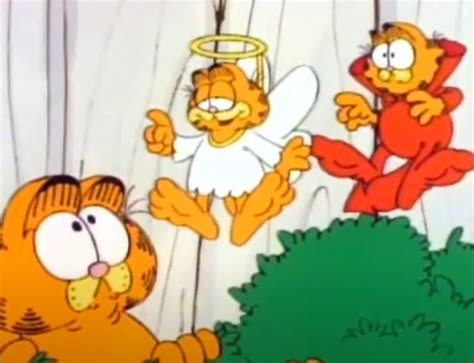 Garfield The Cat And Other Cartoon Characters Are In Front Of A Tree