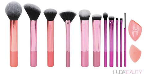 The Best Makeup Brush Sets Approved By Makeup Artists Blog Huda Beauty