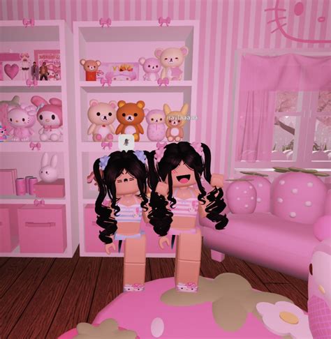 Pin By Sandy Ricke On Roblox Outfits Ig In 2024 Pretty  Roblox Pictures Hello Kitty