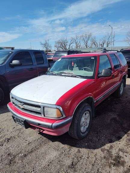 1996 Chevrolet Blazer McLaughlin Auctioneers LLC Mc Bid