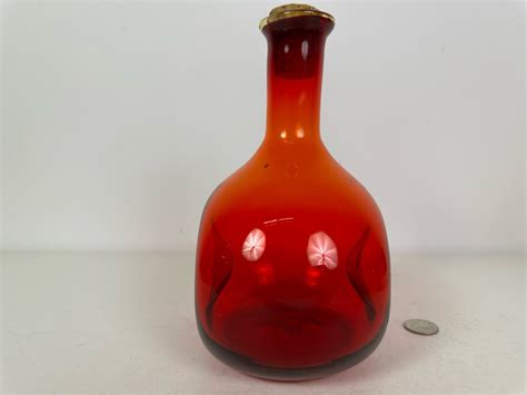 Vintage Mcm Rainbow Glass Company Red Pinched Glass Bottle Red Amberina