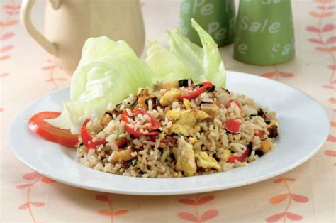 Resep Nasi Goreng Ikan Asin Cocok Jadi Menu Makan Malam Spesial