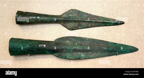 Bronze spear heads greek hi-res stock photography and images - Alamy