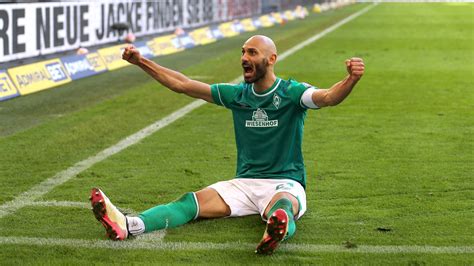 Ex Werder Kapitän Toprak beendet seine Karriere mit emotionalen Worten