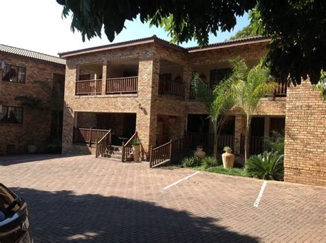 The Best Place To Stay Review Of Nelspruit Lodge Nelspruit