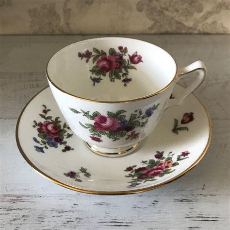 Crown Staffordshire Tea Cup And Saucer Set Dresden Spray Made In England Vintage Floral