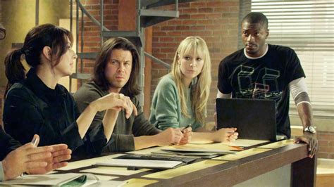 Leverage Reboot: Cast, Synopsis & More | tvshowpilot.com