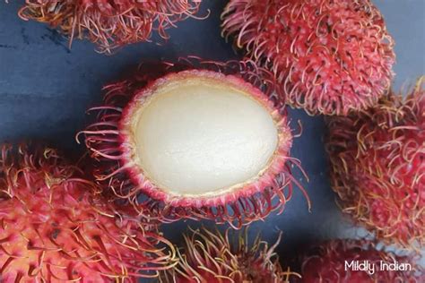 Vegan mango rambutan smoothie – Mildly Indian