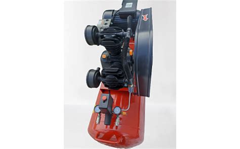 Компрессор воздушный ДонТех КМ-650/150,150л,3.0кВт