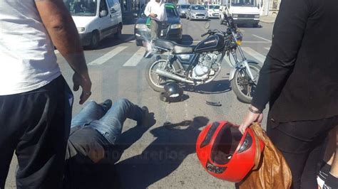 Choque Entre Una Moto Y Un Rem S Un Hombre Fue Hospitalizado