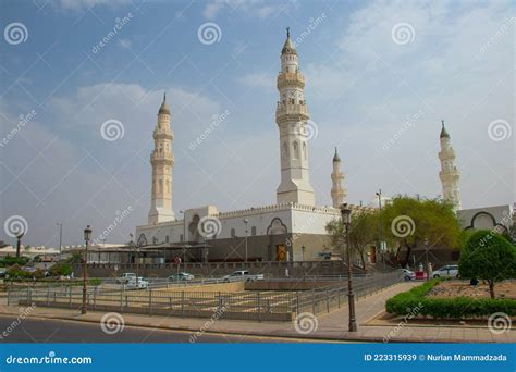 The Quba Mosque In Medina It Is The First Mosque In Islam Masjid Kuba