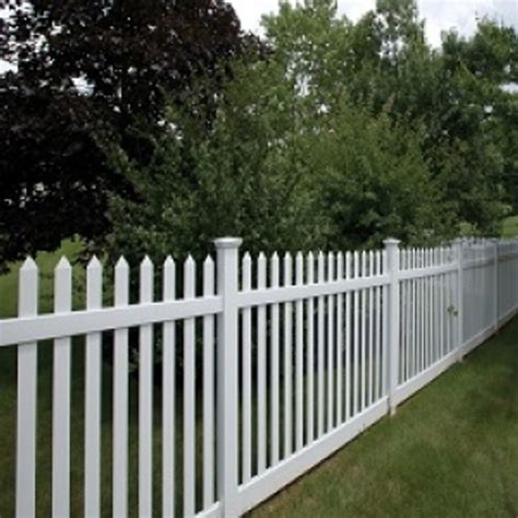 Vinyl Fences | County Line Fence