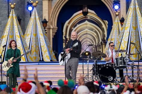 Disney Parks Magical Christmas Day Parade Th Anniversary Disney