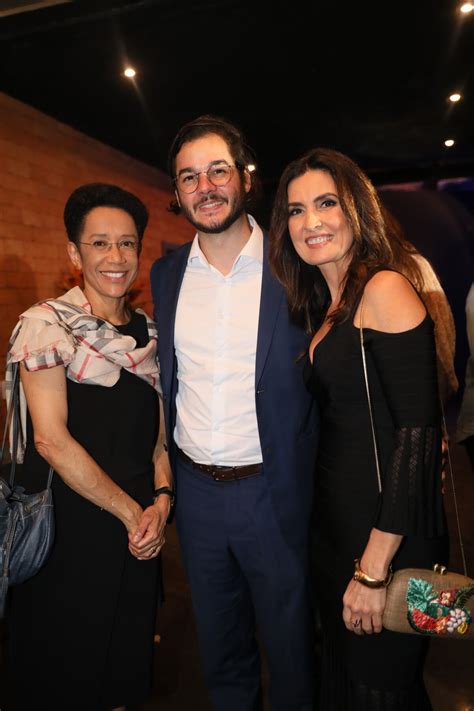 Foto Fátima Bernardes e o namorado Túlio Gadêlha encontraram Zileide