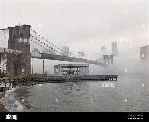 Jane's carousel in Brooklyn Bridge Park Stock Photo - Alamy