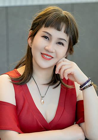 Dating China Member Hong From Chengdu 54 Yo Hair Color Brown