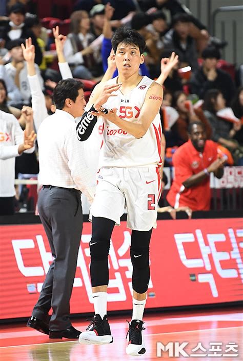 최준용 2019 20시즌 프로농구 2라운드 Mvp 선정 Mk스포츠