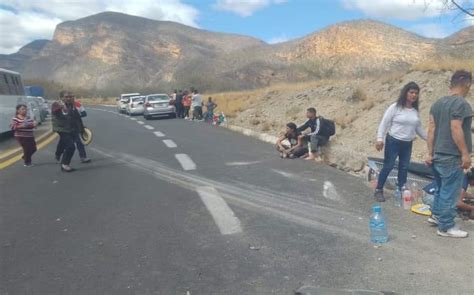 Vuelca Autob S Con Migrantes En Cuacnopalan Oaxaca Reportan Muertos