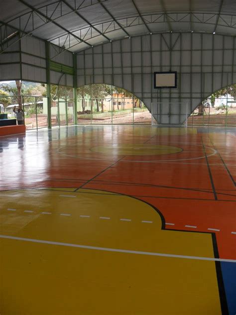 Escola Aprí Pintura Da Quadra De Esportes