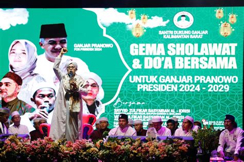 Gema Sholawat Santri Ponpes Nurul Jadid Doakan Ganjar Pronowo Presiden ...