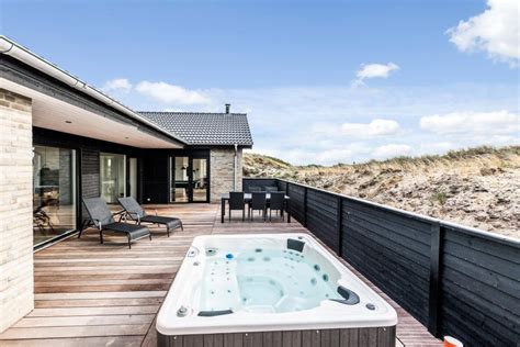 Herrliches Ferienhaus Mit Sauna Aussenwhirlpool Und Billard Nur 250