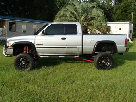 Sell used 2001 Dodge Ram 2500 Quad Cab 4X4 Diesel Lifted 10" in Alachua ...