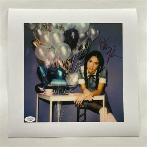 OLIVIA RODRIGO SIGNED AUTOGRAPH 12X12 SOUR ALBUM INSERT - DRIVER'S ...