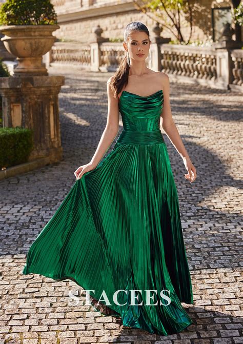 A Line Square Neckline Sleeveless Floor Length Metallic Yarn Prom Dress