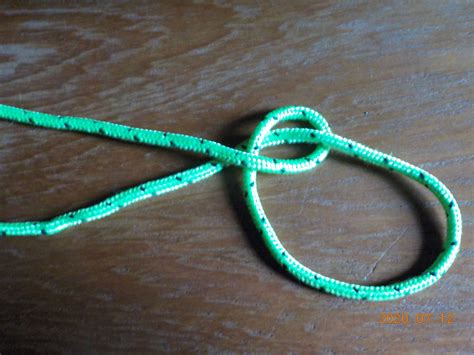 ropes - Help troubleshooting bowline knots - The Great Outdoors Stack