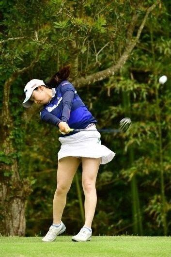 Pin by arere on クイック保存 Sport girl Women golfers Curvy girl fashion