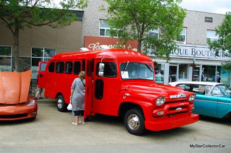 SEPTEMBER 2016: A RE-PURPOSED 1959 GMC SCHOOL BUS IS A BIG CROWD ...