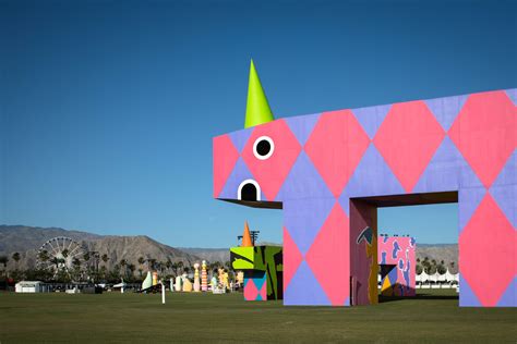 Heres A First Look At Coachella 2017s Art Installations