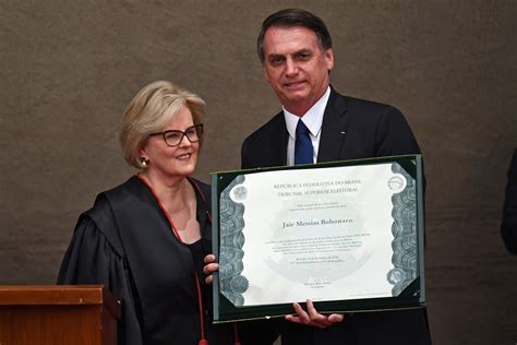 Bolsonaro E Mour O S O Diplomados Pelo Tse Como Presidente E Vice