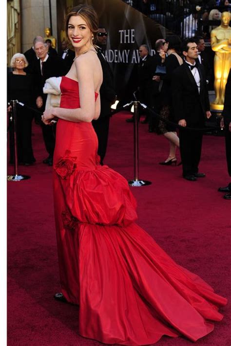 75 Best Oscars Dresses Of All Time History Of Academy Awards Fashion