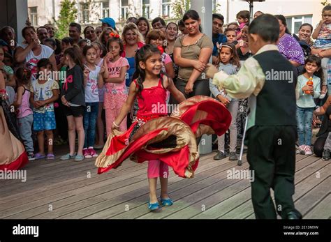 Brno Czech Republic 06 11 2016 Girls Dancing With Traditional Costumes At A Festival Of Roma