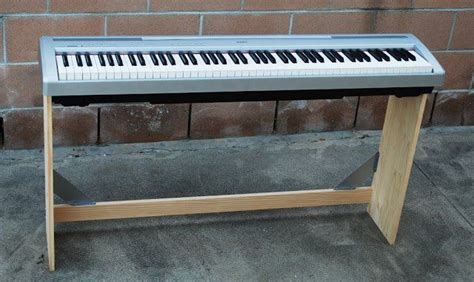 Wooden Keyboard Stands You Can Easily Make At Home Electronics Piano