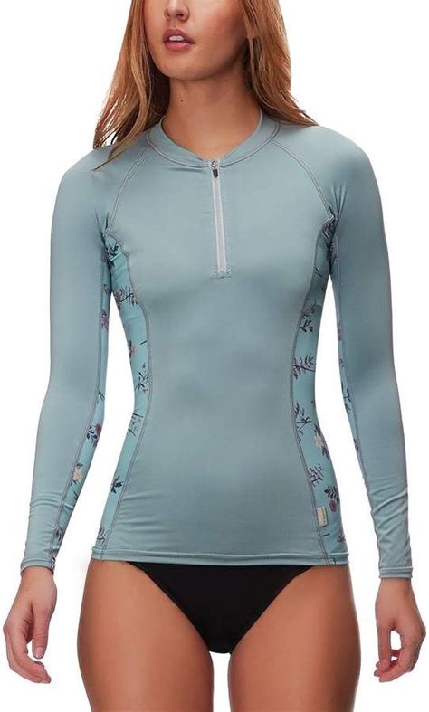 O Neill Front Zip Crew Rashguard Women S Rash Guard Women Clothes Clothes For Women