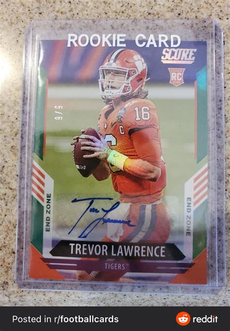 Trevor Lawrence Score Rookie | Football cards, Baseball cards, Football