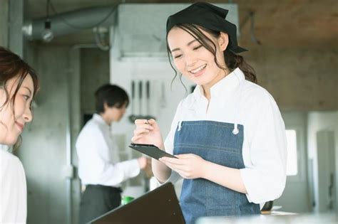 【そのまま使える】カフェ店員向け！接客英語フレーズを場面別で紹介！ 求人飲食店ドットコム