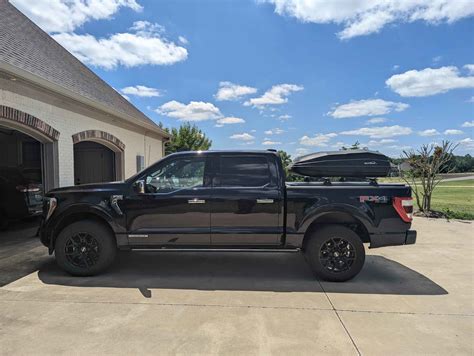 Ford F150 W 22x10 B204 Insurgent W 305 45 22 Tires