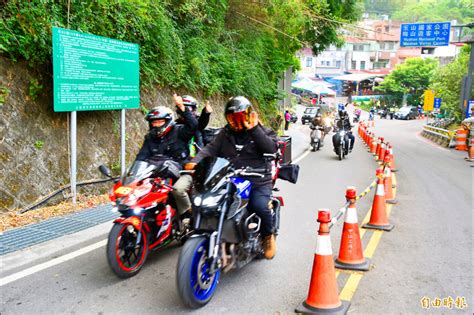 南橫復通 六千輛汽機車上山朝聖 高雄市 自由時報電子報